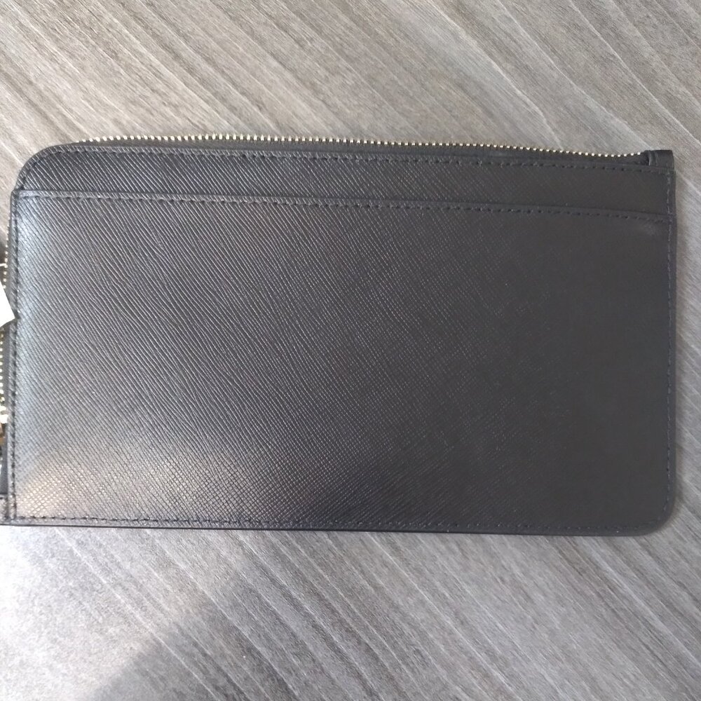 Kate Spade Wristlet - Picture 4 of 6
